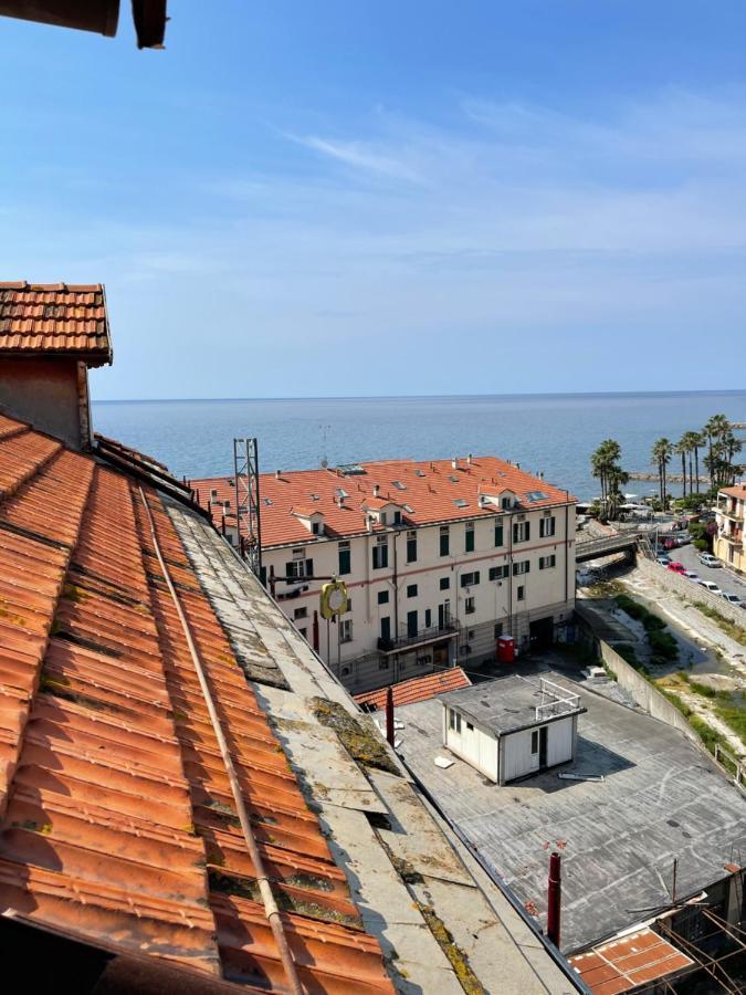אימפריה Appartamento Sul Mare Alla Foce מראה חיצוני תמונה